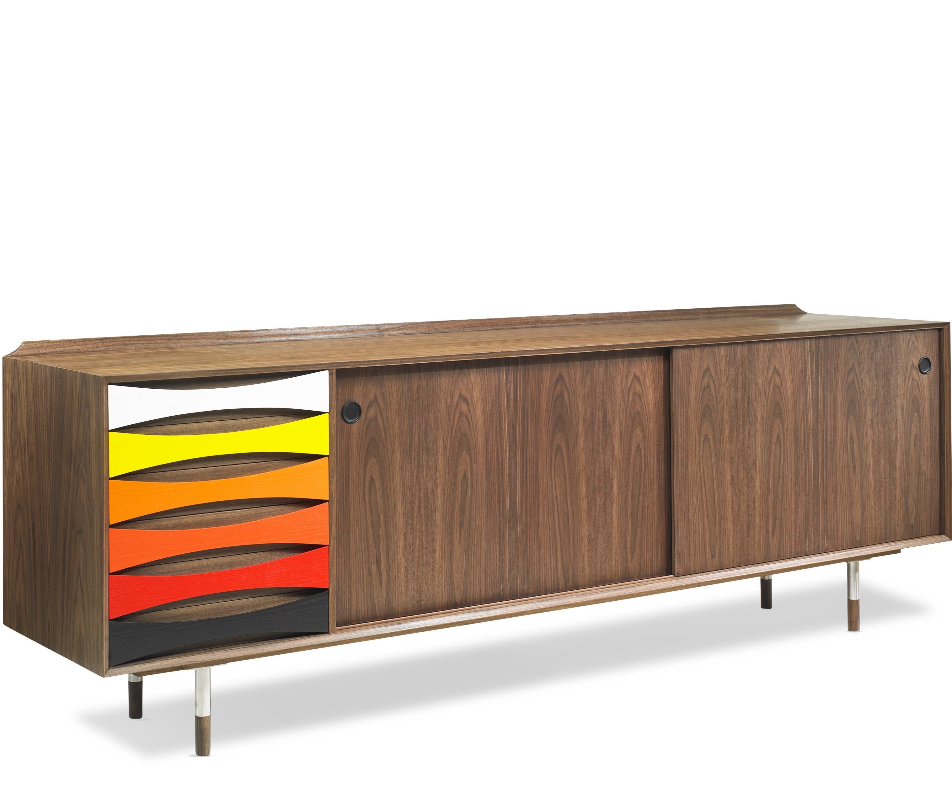 AV01 Arne Vodder Skjenk oljet Valnøtt