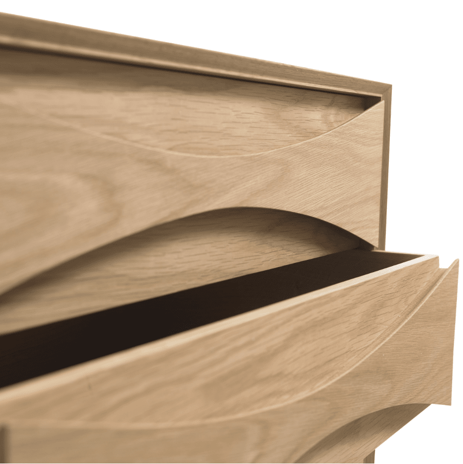 AV04 Arne Vodder Low boy oljet eik