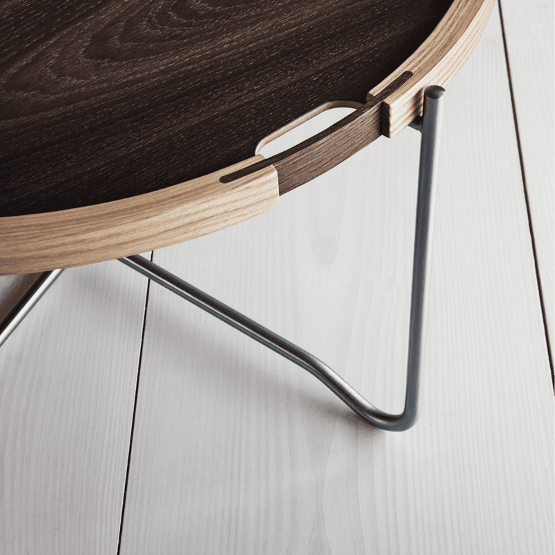 CH417 Bakkebord Hans J. Wegner / Valnøtt / eik