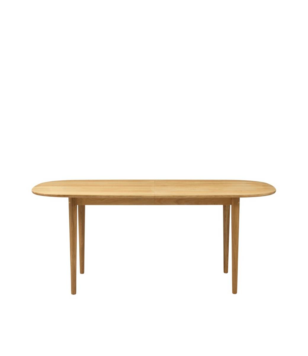 C63 Spisebord / oljet eik